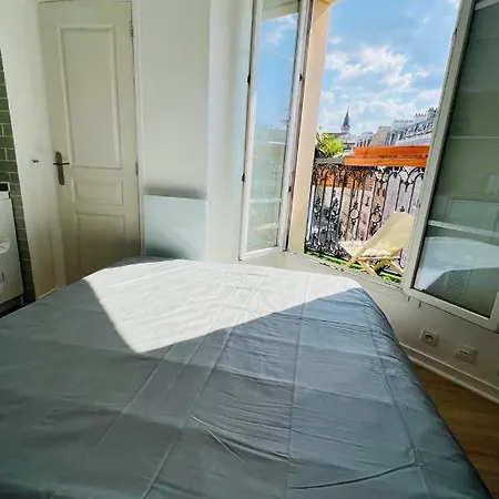 Vue Montmartre & Balcon Parigi