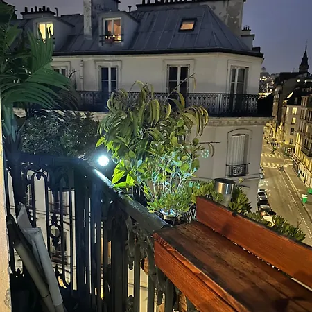 Vue Montmartre & Balcon Appartamento *